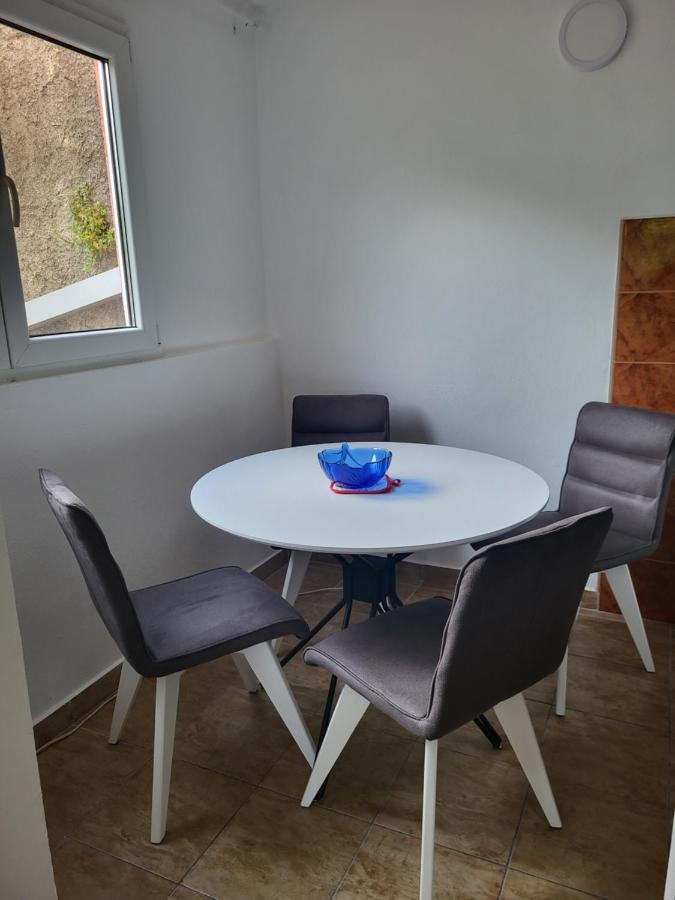 Apartment Novi Central تْشيرسيك نوفي المظهر الخارجي الصورة